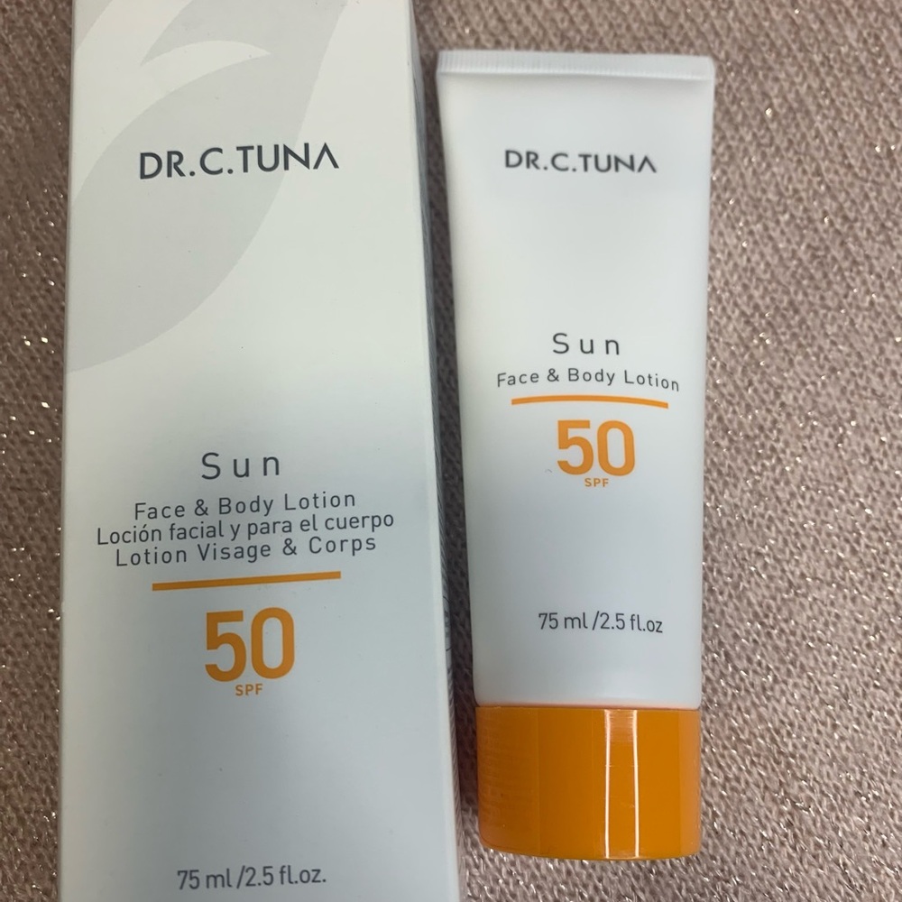 Farmasi Sun Face & Body SPF 50 Lotion - White & Orange